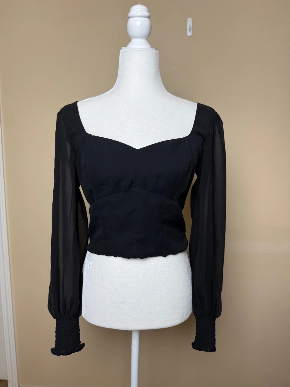 Abercrombie & Fitch Puff Sleeve Top Size Medium